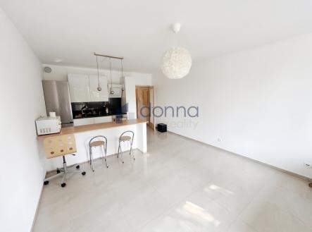 27fc0865-208b-466d-8c47-97f04712f3a8.jpg | Pronájem bytu, 1+kk, 42 m²