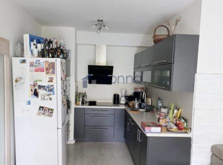 220822775-1.jpg | Pronájem bytu, 2+kk, 74 m²