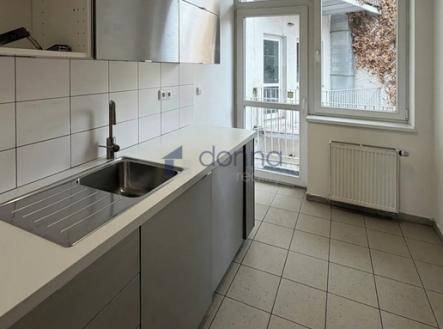 1.jpg | Pronájem - kanceláře, 209 m²