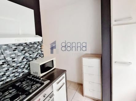 4-1.jpg | Pronájem bytu, 1+1, 37 m²