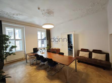 img-20260616-100511.jpg | Pronájem - kanceláře, 250 m²