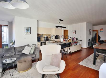 img-7345.jpg | Pronájem bytu, 3+kk, 142 m²