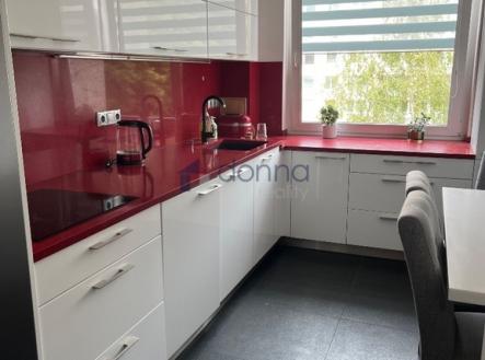 221379135-3.jpg | Pronájem bytu, 3+1, 83 m²