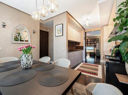 . | Pronájem bytu, 4+1, 151 m²