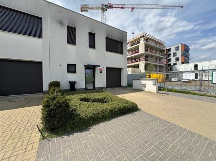 . | Pronájem - dům/vila, 110 m²