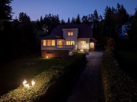 Prodej - dům/vila, 289 m² obrázek