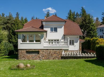. | Prodej - dům/vila, 289 m²