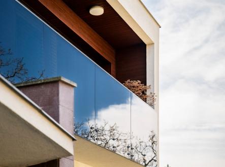 . | Pronájem - dům/vila, 250 m²