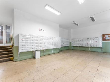 . | Pronájem bytu, 2+kk, 60 m²