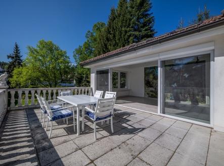 . | Prodej - dům/vila, 289 m²