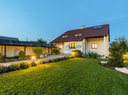 roman-vyklicky-42.jpg | Prodej - dům/vila, 411 m²