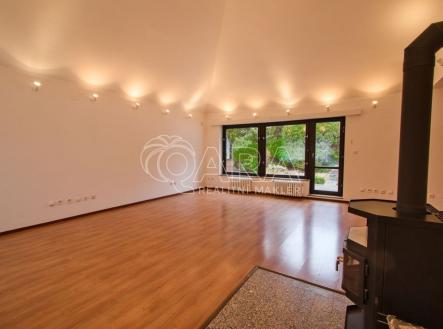 fotografie | Pronájem - dům/vila, 417 m²