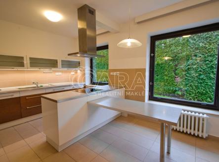 fotografie | Pronájem - kanceláře, 417 m²