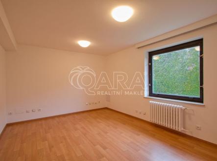fotografie | Pronájem - kanceláře, 417 m²