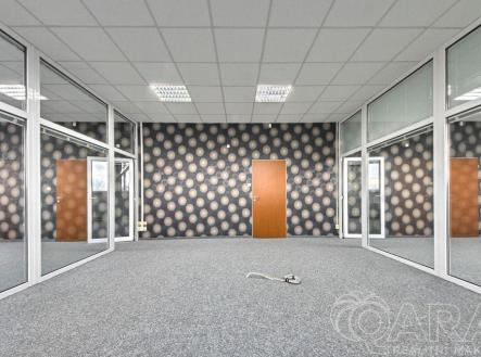 Pronájem - kanceláře, 56 m²