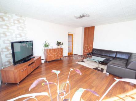 Obývací pokoj | Prodej - dům/vila, 290 m²