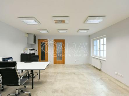Pronájem - kanceláře, 51 m²