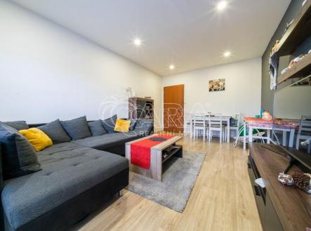 fotografie | Pronájem bytu, 2+1, 63 m²