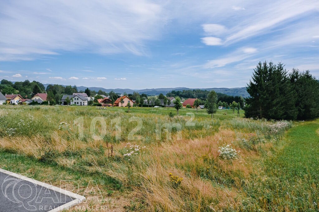 Pozemek 1012m² Bohdalovice