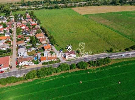 bechovice-dron.jpg | Prodej - obchodní prostor, 155 m²