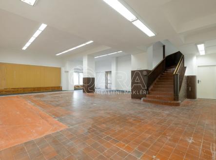 fotografie | Pronájem - obchodní prostor, 500 m²