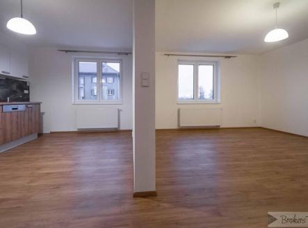 20231005151008-172.jpg | Pronájem bytu, 2+1, 63 m²