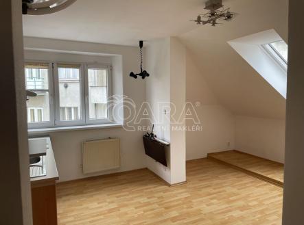 img-6858.jpg | Pronájem bytu, 1+kk, 24 m²