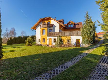 Prodej - dům/vila, 345 m²