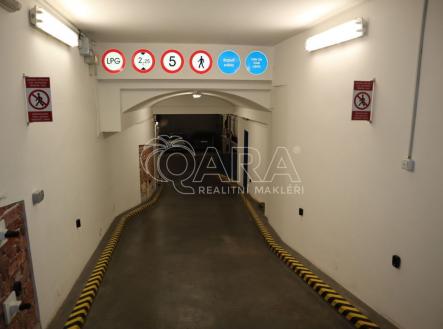 fotografie | Pronájem - malý objekt/garáž