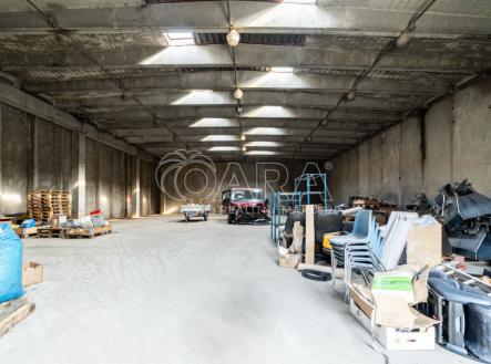 Pronájem - výrobní prostor, 442 m²