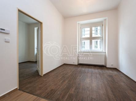 Pronájem bytu, 2+1, 68 m²