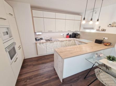 kuchyňský kout | Prodej bytu, 4+kk, 91 m²