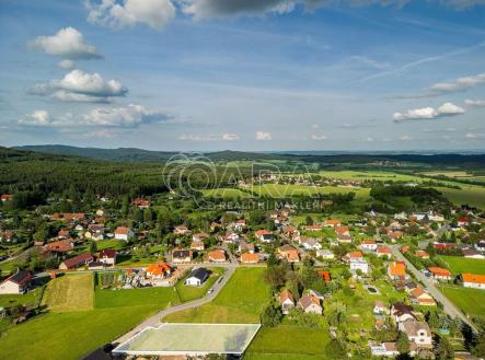 prodej-pozemky-pro-bydleni-1-260-m2-drahlin-dji-0352-a-1647a3.jpg | Prodej - pozemek pro bydlení, 1 260 m²