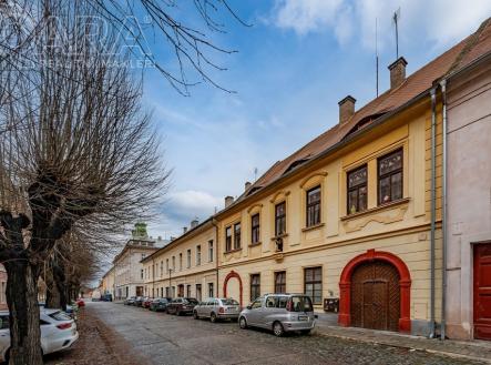terezin1.jpg | Prodej - nájemní dům, 460 m²