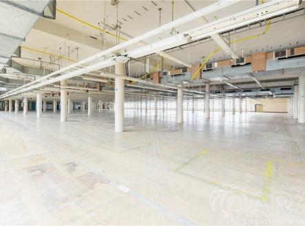 fotografie | Pronájem - skladovací prostor, 4 000 m²