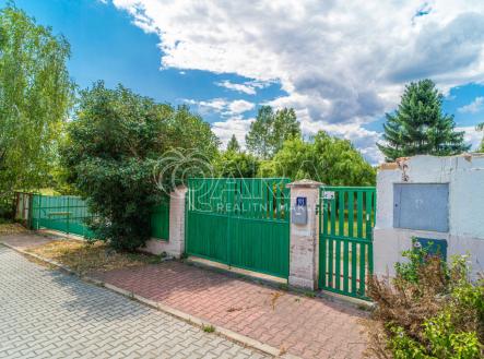 f-3.jpg | Prodej - dům/vila, 268 m²