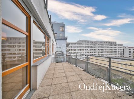 prodej-byt-marie-cibulkove-praha-www.osobnirealitnimakler-34.jpg | Prodej bytu, 2+kk, 75 m²