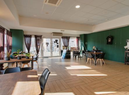 img-5459-hdr.jpg | Pronájem - obchodní prostor, 160 m²