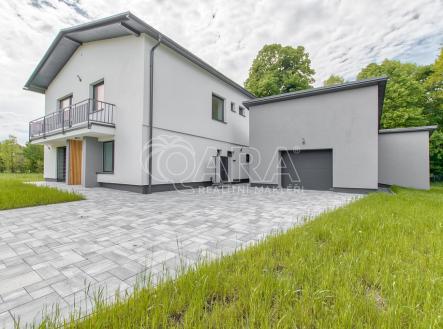 01.jpg | Prodej - dům/vila, 220 m²