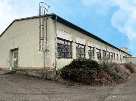 front-photo.png | Prodej - výrobní prostor, 1 700 m²
