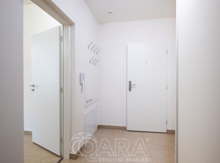 Zádveří | Pronájem bytu, 1+kk, 45 m²