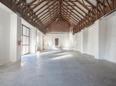hostivice-20.jpg | Pronájem - skladovací prostor, 166 m²