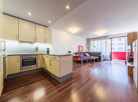 Pronájem bytu, 3+kk, 92 m² obrázek