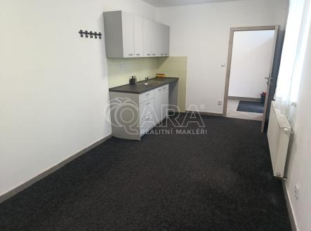 img-20250314-wa0028.jpg | Pronájem - kanceláře, 103 m²