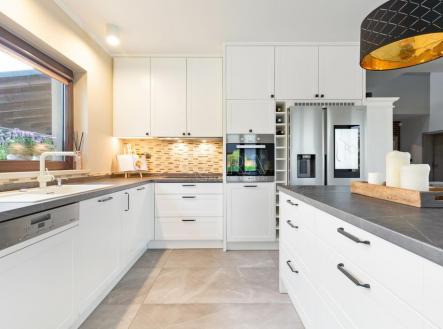 20231007005708-141.jpg | Prodej - dům/vila, 224 m²