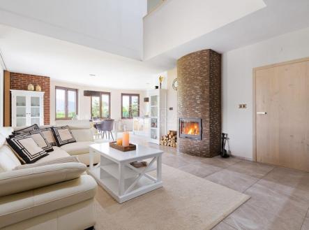 20231007005709-975.jpg | Prodej - dům/vila, 224 m²