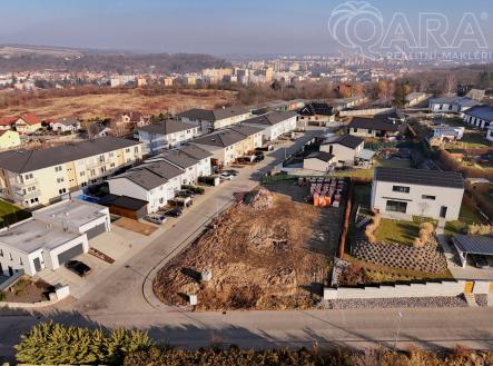 bedd91ba-a5ea-4517-be03-de6d9d47e93f.jpg | Prodej - pozemek pro bydlení, 983 m²