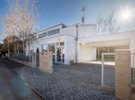 lm-6529.jpg | Prodej - dům/vila, 226 m²