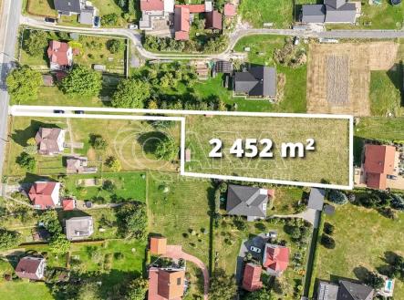 Prodej - pozemek pro bydlení, 2 452 m² obrázek