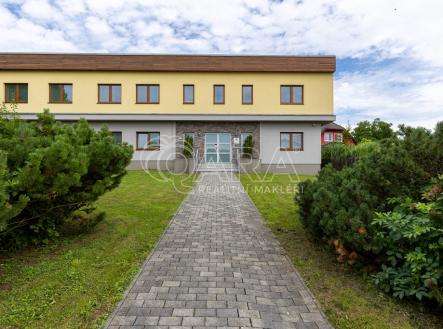 Prodej - hotel, 784 m² obrázek